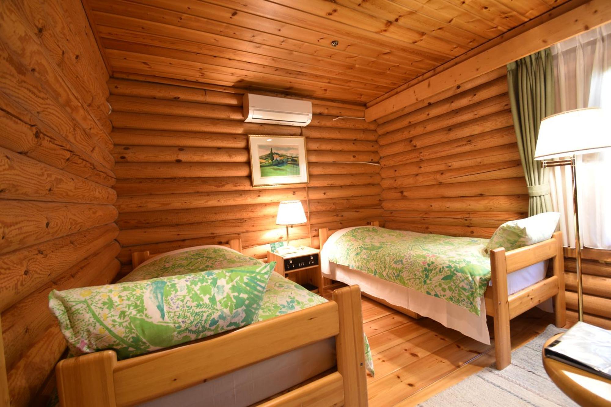Hotel Nidom Томакомай Екстериор снимка